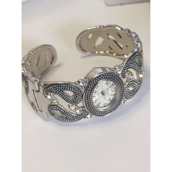 Varsales Women's Elegant Cuff Band Rhinestone Quartz Wrist Watch New in Box.. - Picture 1 of 12